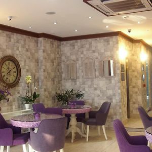 East Hotel Suite